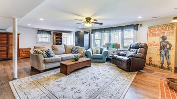 House (5 Bedrooms) | Bahagian dalam