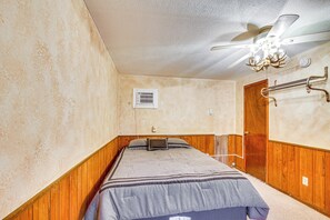Apartment (0 Bedroom) | Interior