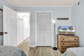 2 quartos, ferros/tábuas de passar roupa, Wi-Fi de cortesia