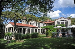 独立别墅 | 6 多间卧室、高速上网