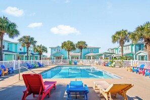 Pool - Blessed Getaway Stay for 10! (Port Aransas)