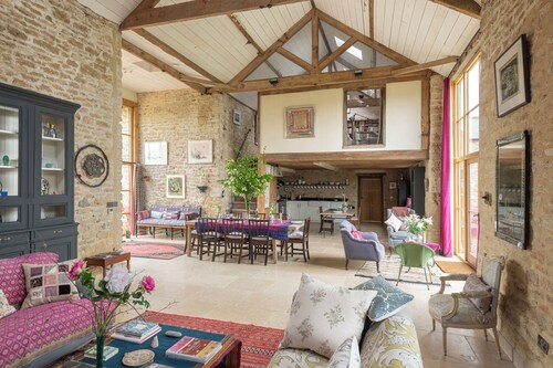 Spacious and beautifully converted 18th century stone barn.  Pet-friendly!