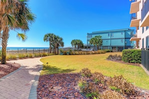 Property grounds - SeaChase 804C by Liquid Life (Orange Beach)
