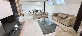 StudioApart 03 - Coburg City