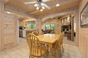 Dining - Cabin with Lake Access, AC, Fireplace, Firepit (Sayner)