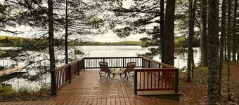 Harlequin Haven | HotTub, AC, Lake Access & Dock, Dogs OK w/ fee