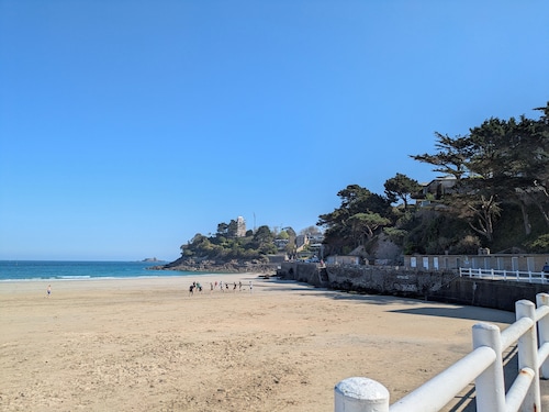 An apartment by the sea, just go down the stairs and you're on the beach!