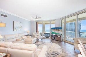 Smart TV - Newly renovated 3B @ Portofino 4-0907 (Pensacola Beach)