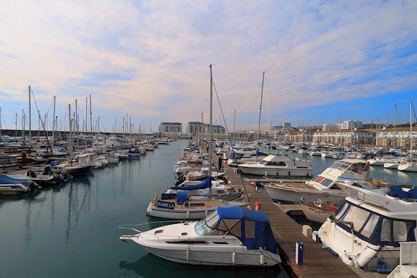 Marina