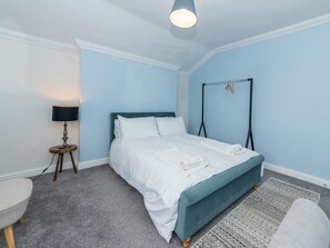 2 camere, ferro/asse da stiro, Wi-Fi gratuito, lenzuola