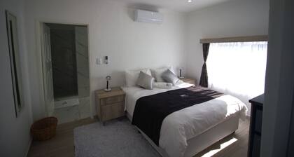 Little Bush Guesthouse