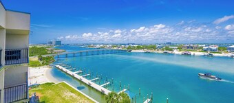 Wind Drift 615N  OB Get Away