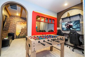 Game room - NEW, Paradiso Grande, Disney, Themed, Cinema(5827) (Orlando)