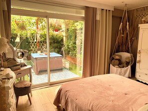 3 bedrooms, iron/ironing board, free WiFi, bed sheets - Loft in the heart of the Gulf of Saint Tropez 2large terraces (Cogolin)