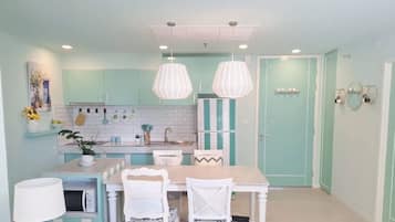 Fridge, microwave, stovetop, coffee/tea maker