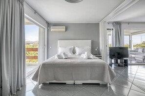 1 slaapkamer, een bureau, een strijkplank/strijkijzer, gratis wifi