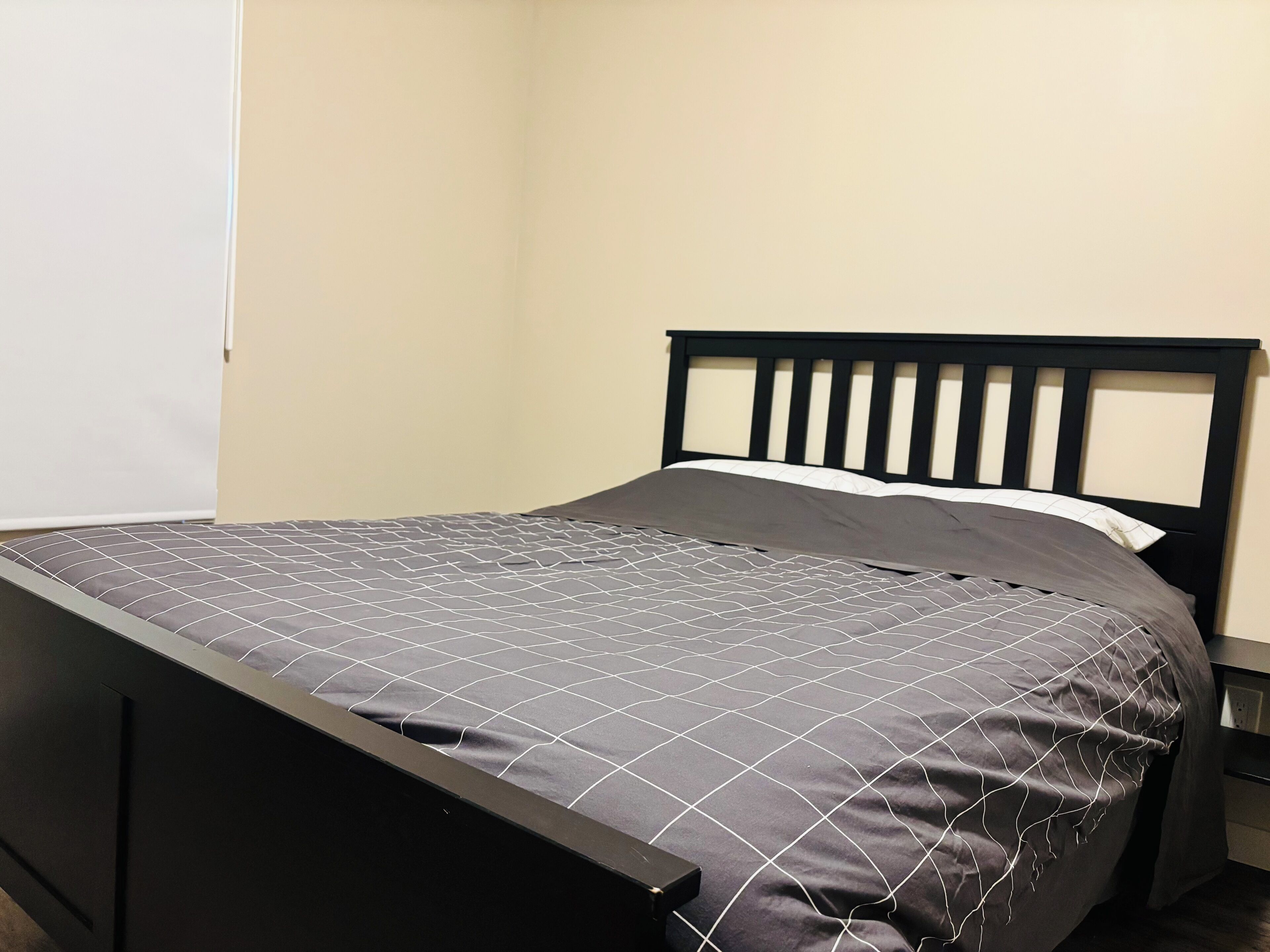 1 habitación, escritorio, tabla de planchar con plancha y wifi gratis 