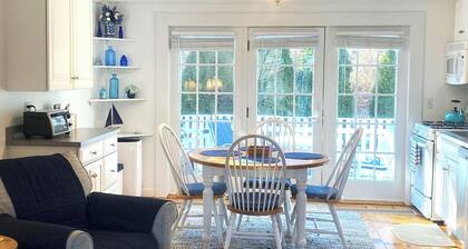 Maushop Village, 2-bedroom, 1.5 baths, Sleeps 4, A/C, patios & private beach