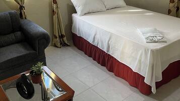 3 chambres, fer et planche à repasser, Wi-Fi