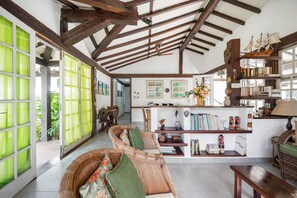 Interior - BZ39 House with private pool 150 m from the beach (Armação dos Búzios)