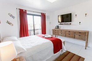 4 chambres, fer et planche à repasser, accès Internet, draps fournis