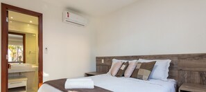 4 Schlafzimmer, Bügeleisen/Bügelbrett, WLAN, Bettwäsche