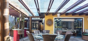 Outdoor dining - Bz55 200m from the beach, Large house with 4 suites! (Armação dos Búzios)
