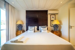 4 habitaciones, tabla de planchar con plancha y acceso a internet 