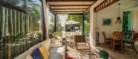 Fernseher, Arbeitsbereiche