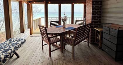 Peaceful 2BR Beaver Island Escape - Beach Access + Waterfront Views + WiFi