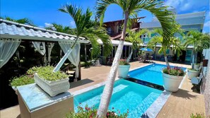 Piscina externa