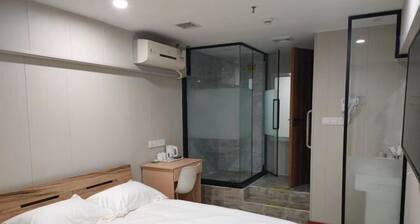 Sunshine Habitat Hotel (Dalian University of Technology)