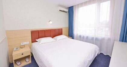 Sunshine Habitat Hotel (Dalian University of Technology)