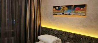 Yichun Hongmeiqi Express Hotel