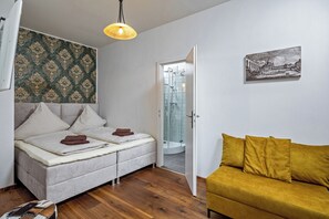 2 sovrum, strykjärn/strykbräda, gratis wi-fi och sängkläder