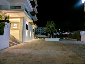 Extérieur