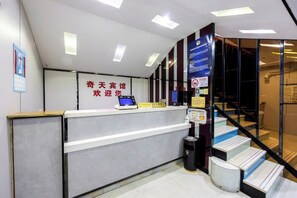 星評価なしの画像、3 / 6、ボタン