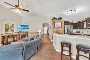 Télévision, baby-foot