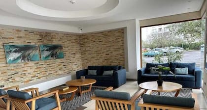 Beach, breezes and sea Beautiful and comfortable apartment with exceptional location.