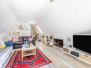 Living area - Valley Lodge - UK49228 (Gunnislake)