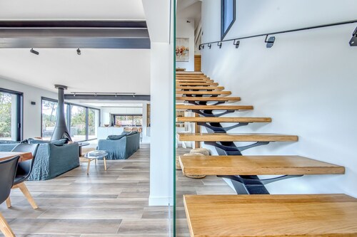 La Canopèa heated swimming pool, boule court in a privileged setting