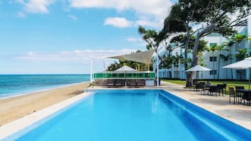 2 outdoor pools, open 7:00 AM to 7:00 PM, sun loungers