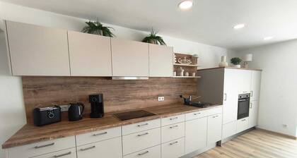Vacation apartment Waldblick with pool and children's playground near the lake!