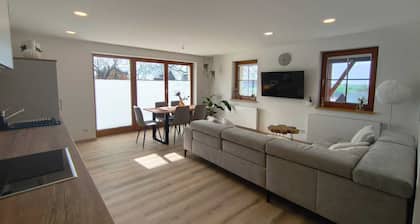 Vacation apartment Waldblick with pool and children's playground near the lake!