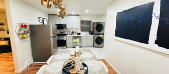 Urban Oasis - Stylish Getaway to NYC w/ Parking