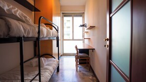 2 quartos, ferros/tábuas de passar roupa, Wi-Fi de cortesia