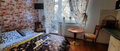 1 habitación y ropa de cama