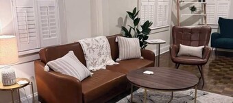 The Market Apts by Nest and Bloom - <br>Suite 1 (331)