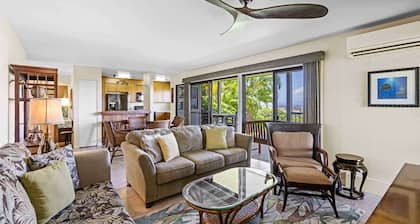 Experience Stunning Ocean Views at Wailea Ekolu 403, Spacious, Wi-Fi, Split-AC!
