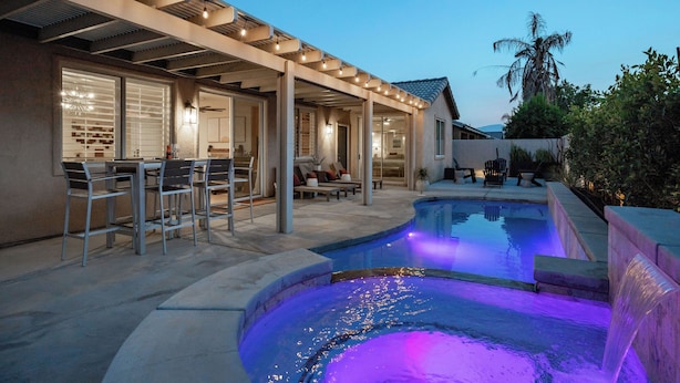 未分类图片，第 1 张，共 61 张，按钮